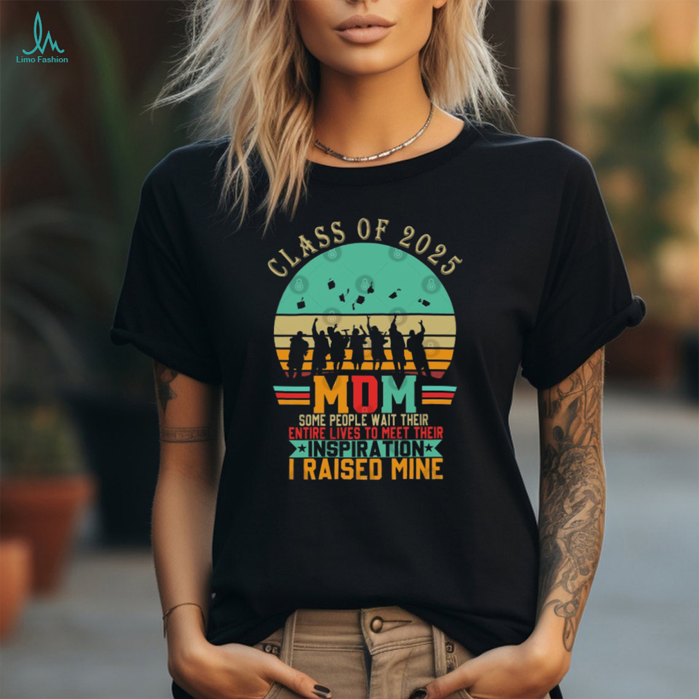 Senior Mom Class of 2025 Graduation 2024 Gift ,Senior 25 T Shirt Senior Mom Class of 2025 Graduation 2024 Gift ,Senior 25 T Shirt