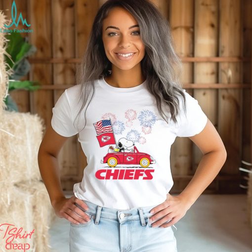 Snoopy Football Happy 4th Of July Kansas City Chiefs Shirt