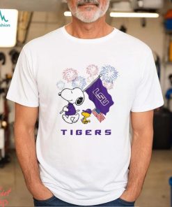 Snoopy Football Happy 4th Of July LSU Tigers Shirt