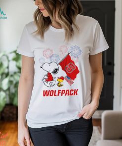 Snoopy Football Happy 4th Of July NC State Wolfpack T Shirt