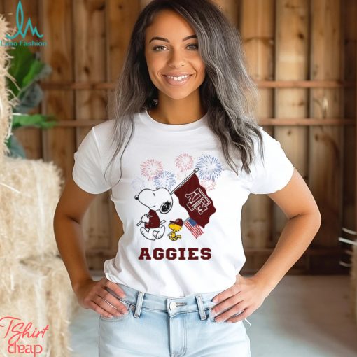 Snoopy Football Happy 4th Of July Texas A_M Aggies Shirt