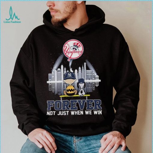 Snoopy New York Yankees Baseball Team Skyline Forever Shirt