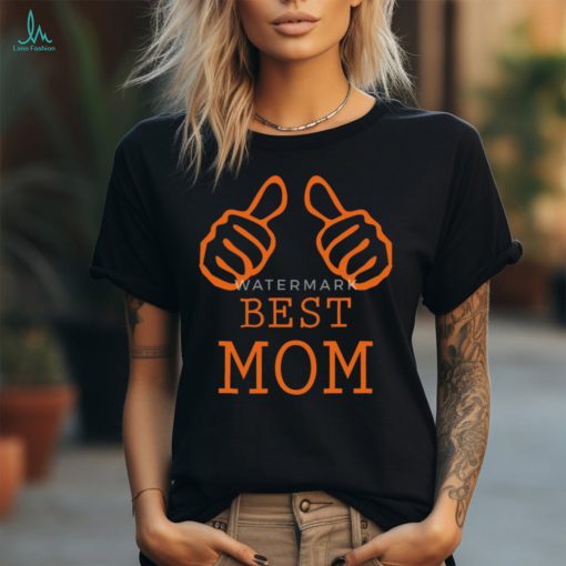 best mom on Champion Women’s Cropped T Shirt