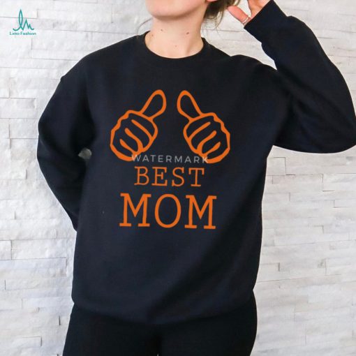 best mom on Champion Women’s Cropped T Shirt