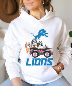 Bluey fun in the car with Detroit Lions football shirt, hoodie, sweater, long sleeve and tank top Bluey fun in the car with Detroit Lions football shirt