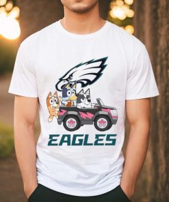 Bluey fun in the car with Philadelphia Eagles football shirt