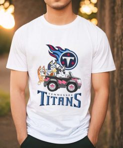 Bluey fun in the car with Tennessee Titans football shirt