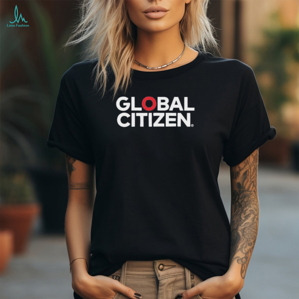 Hugh jackman wearing global citizen logo T shirt Hugh jackman wearing global citizen logo T shirt