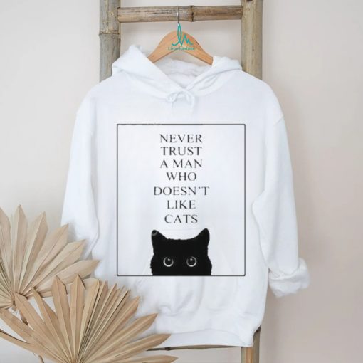 Kim Ji Woong Wearing Never Trust A Man Who Doesn’t Like Cats Shirts