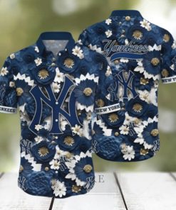 MLB New York Yankees Hawaiian Shirt Hitting Fashion Highs For Fans