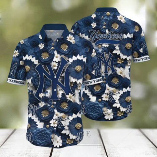 MLB New York Yankees Hawaiian Shirt Hitting Fashion Highs For Fans