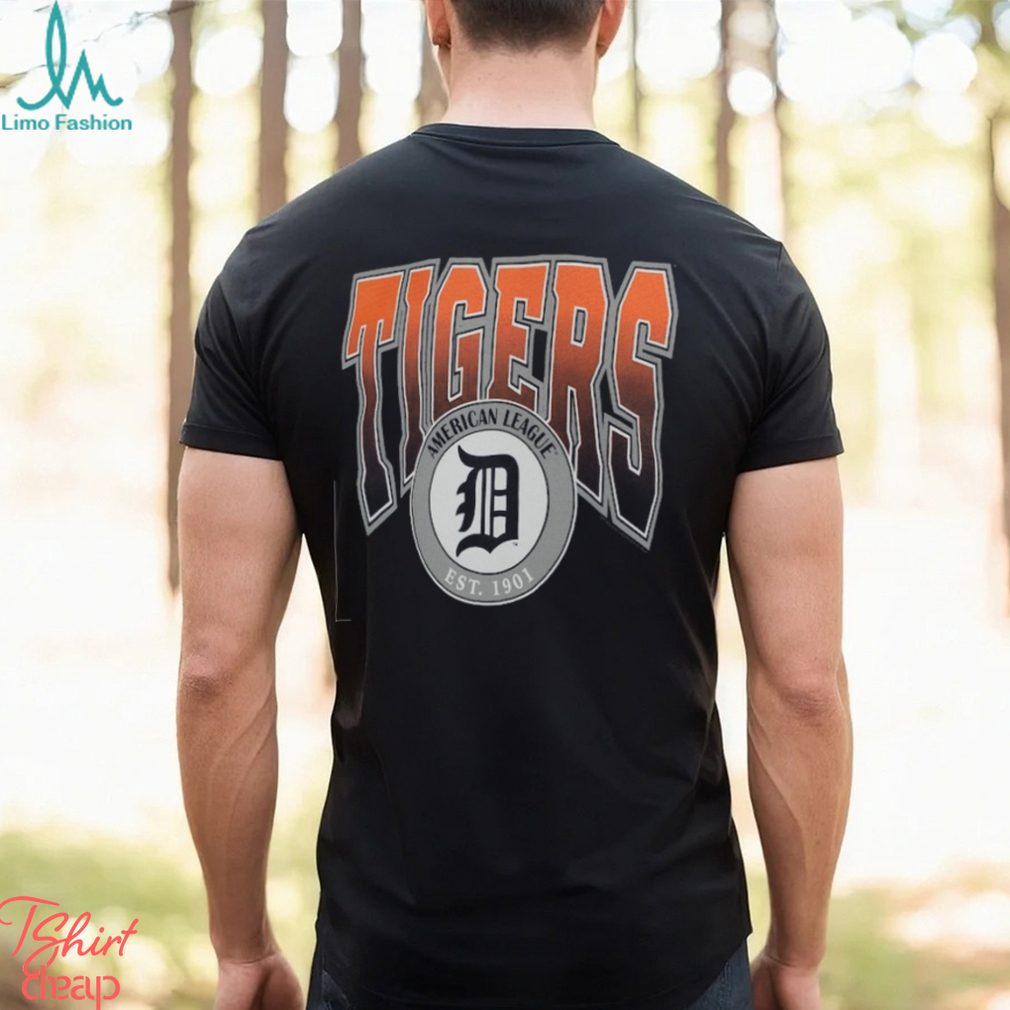 Men's Detroit Tigers Mitchell & Ness Navy Play By Play Traditional T Shirt Men's Detroit Tigers Mitchell & Ness Navy Play By Play Traditional T Shirt