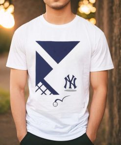 New York Yankees Baseball triangles sign shirt