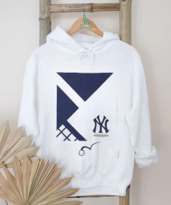 New York Yankees Baseball triangles sign shirt