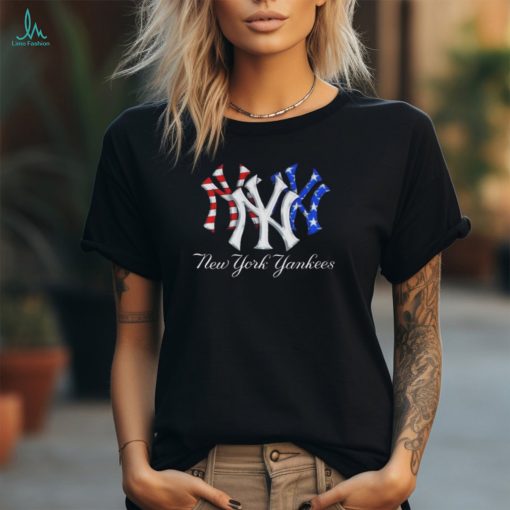 New York Yankees Celebrating 4th Of July America Shirt