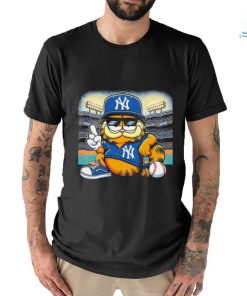 New York Yankees baseball Garfield cartoon shirt