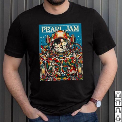 Pearl Jam Tottenham Hotspur Stadium London,UK June 29 2024 With Richard Ashcroft & The Duroer Capitaz Poster shirt