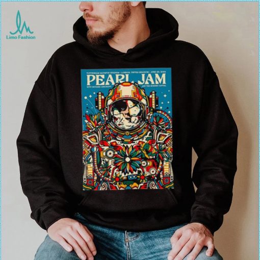 Pearl Jam Tottenham Hotspur Stadium London,UK June 29 2024 With Richard Ashcroft & The Duroer Capitaz Poster shirt