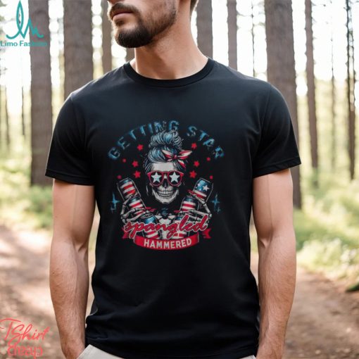 Skeleton Getting Star Spangled Hammered Skeleton 4Th Of July Men’s T shirt