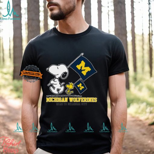 Snoopy Michigan Wolverines Road To Oklahoma City flag shirt