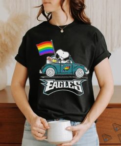 Snoopy and Woodstock Driving Car Philadelphia Eagles Pride Flag shirt