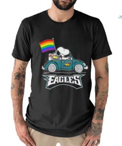 Snoopy and Woodstock Driving Car Philadelphia Eagles Pride Flag shirt