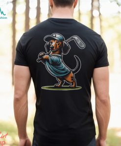 Standing Dachshund Wiener Dog Swinging Golf Club Men's T shirt