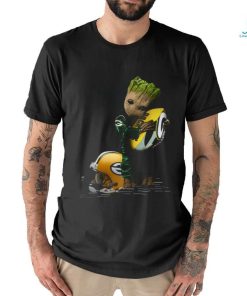 Baby Groot Hugging Green Bay Packers T Shirt