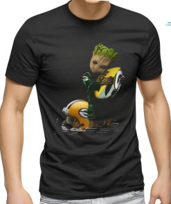 Baby Groot Hugging Green Bay Packers T Shirt