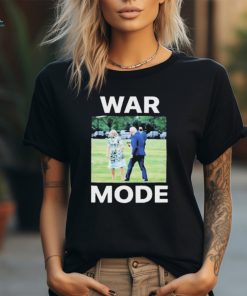 Biden vs rosalynn carter war mode T shirt