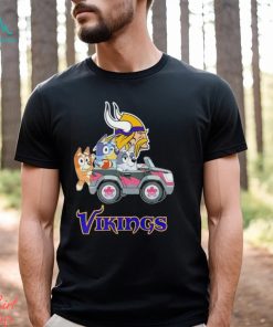 Bluey Bingo and Muffin in the car Minnesota Vikings NFL 2024 shirt