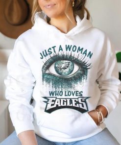 Chicago Bears Fooball Shirt, Just A Woman Who Lover Eagles T Shirt