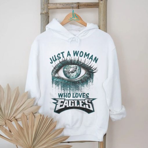 Chicago Bears Fooball Shirt, Just A Woman Who Lover Eagles T Shirt