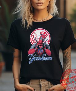 Deadpool heart hand New York Yankees shirt