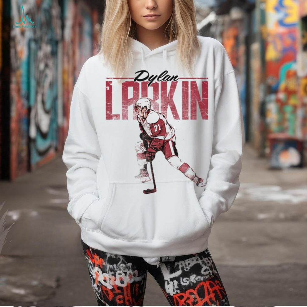 Dylan Larkin Detroit Retro T Shirt Dylan Larkin Detroit Retro T Shirt