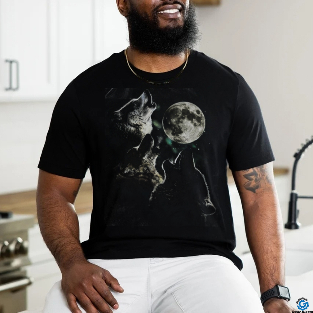 Howling Wolves Vintage 90s Graphic Shirt Howling Wolves Vintage 90s Graphic Shirt