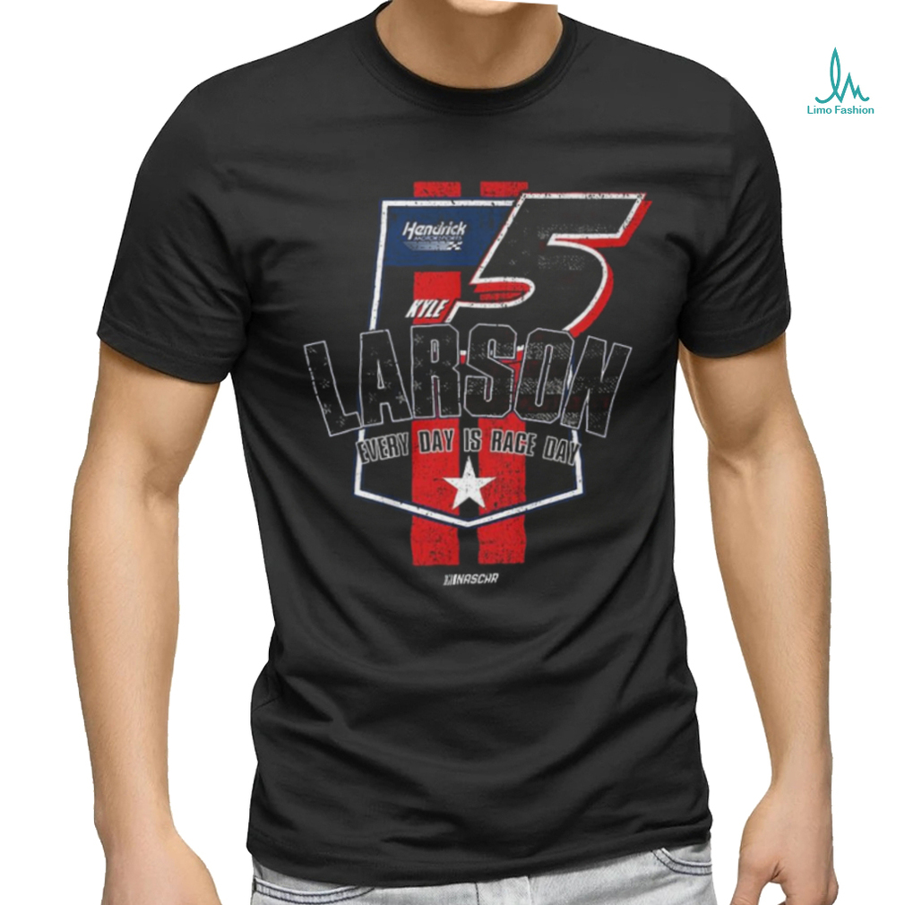 Kyle Larson Hendrick Motorsports Flag Shirt Kyle Larson Hendrick Motorsports Flag Shirt