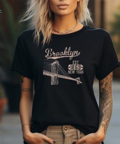 LiYuShengHua Retro New York Brooklyn Bridge Vintage City Skyline NYC T Shirt