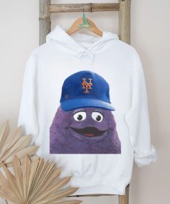 McDonald’s Grimace wearing New York Mets cap shirt