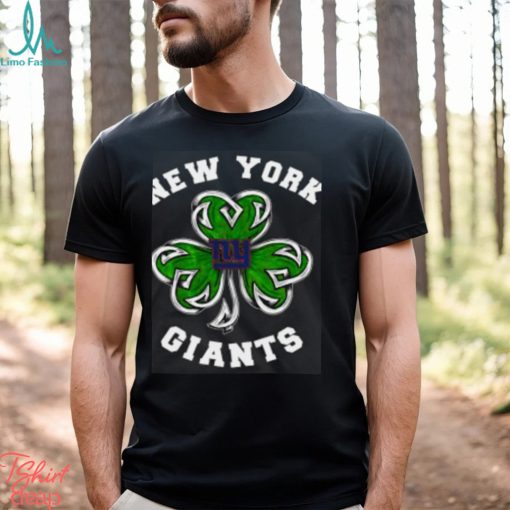 NFL New York Giants Three Leaf Clover St Patrick’s Day Football Sports T Shirt