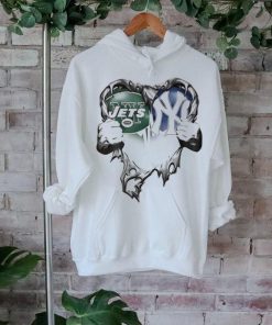 New York Jets And Yankees Sport Team love heart shirt