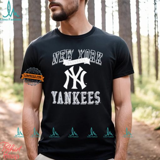 New York Yankees G III 4Her by Carl Banks Women’s Team Logo T shirt