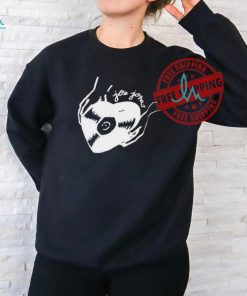 Official Deanna giuliettI wearing Joe jonas music for people who believe in love T shirt