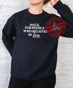 Official Deanna giuliettI wearing music for people who believe in love Joe jonas T shirt