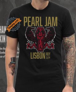 Official Pearl Jam Lisbon,Portugal Passeio Marítimo de Algés July 13 2024 tour shirt