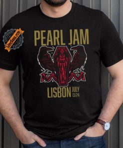 Official Pearl Jam Lisbon,Portugal Passeio Marítimo de Algés July 13 2024 tour shirt