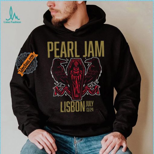 Official Pearl Jam Lisbon,Portugal Passeio Marítimo de Algés July 13 2024 tour shirt