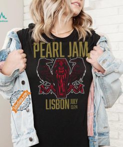 Official Pearl Jam Lisbon,Portugal Passeio Marítimo de Algés July 13 2024 tour shirt