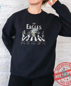Official The Philadelphia Eagles Abbey Road Signature T Shirt
