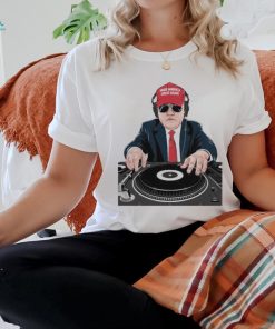 Official Trump Maga Mixing Turntable T Shirt